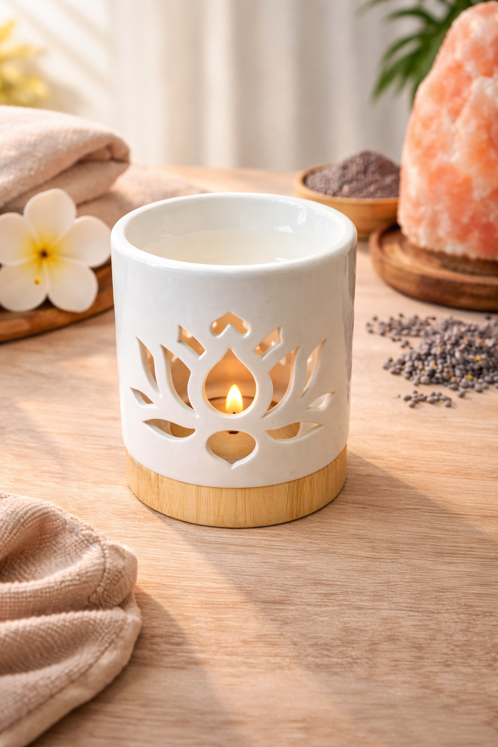 🪷 Brûleur de parfum lotus en céramique – Sérénité & élégance